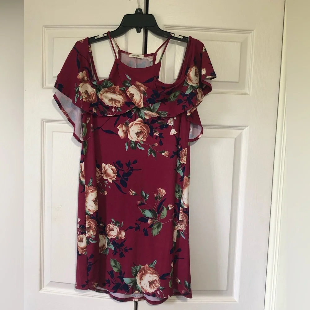 First Love Cold Shoulder Floral Dress - Picture 2 of 6